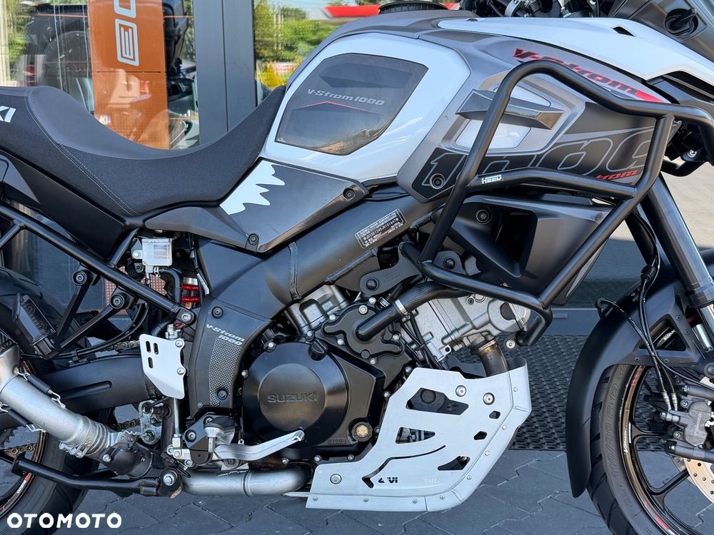 Suzuki V-STROM - 7