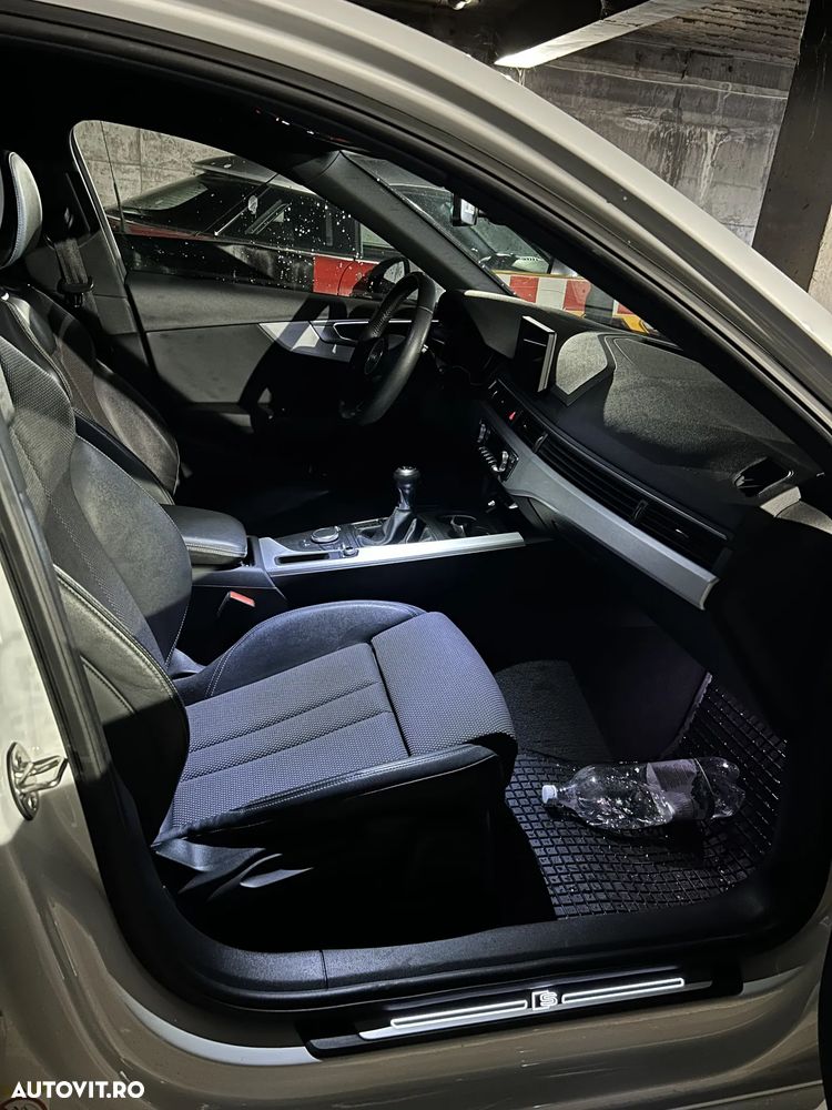 Audi A4 Limuzina 2.0 TDI DPF clean S line Sportpaket - 7