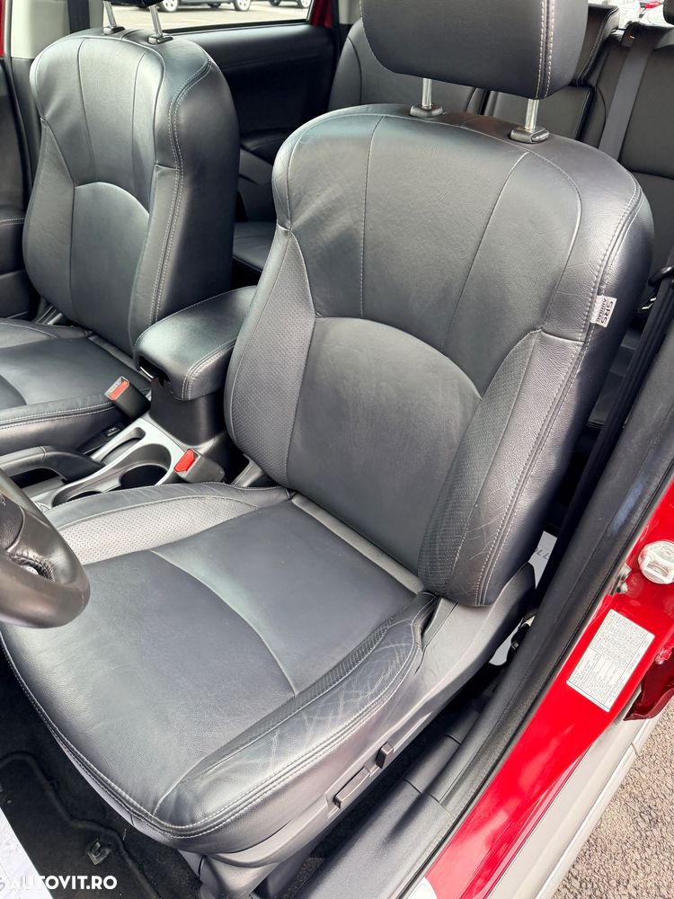 Mitsubishi Outlander 2.2 DI-D 4WD TC-SST Intense - 9