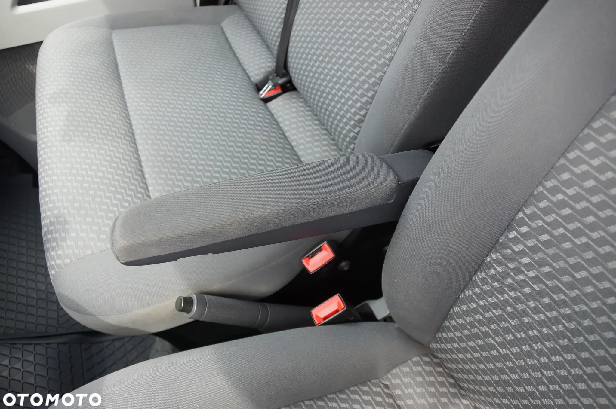Volkswagen Caravelle TDI L2 Comfortline - 17
