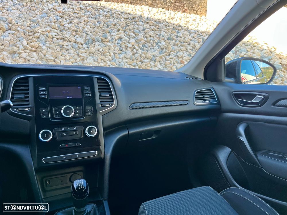 Renault Mégane - 27