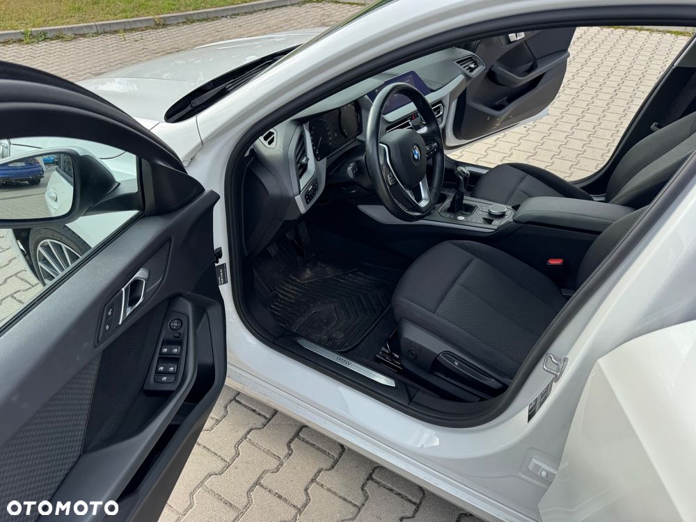 BMW Seria 1 - 23