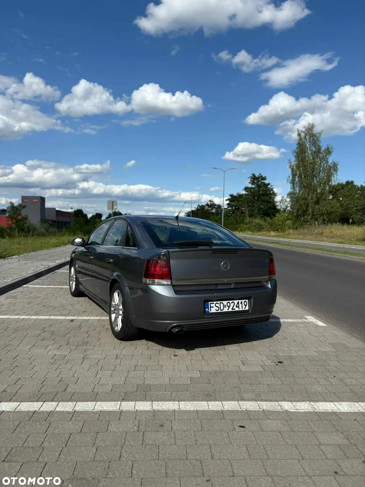 Opel Vectra 1.9 CDTI Cosmo - 10