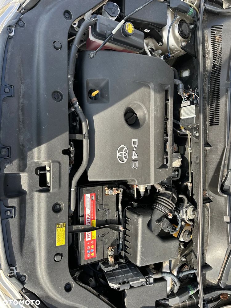 Toyota RAV4 2.2 D-4D 4x4 - 14