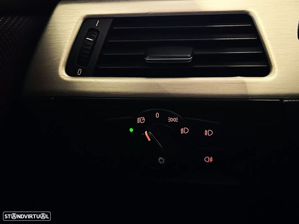BMW 320 - 26