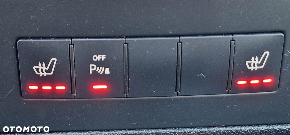 Mercedes-Benz Klasa A 180 CDI Autotronic Elegance - 25