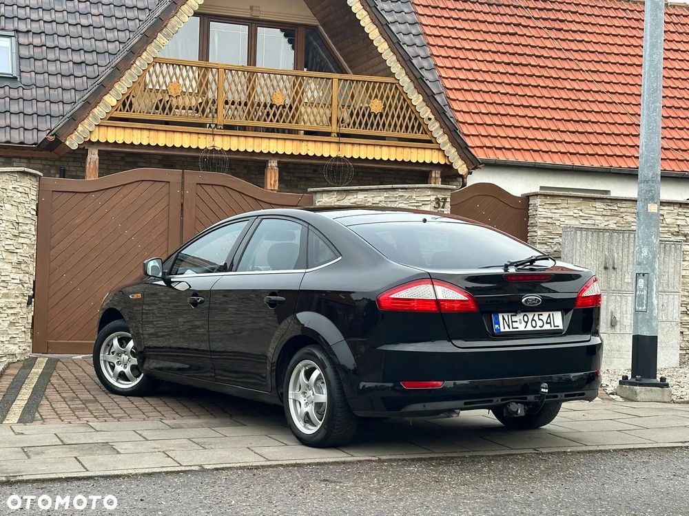 Ford Mondeo - 34