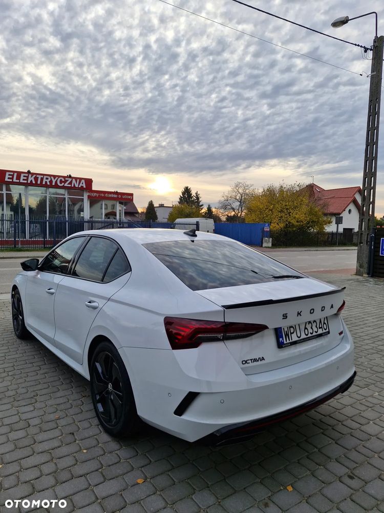 Skoda Octavia 2.0 TSI RS DSG - 10