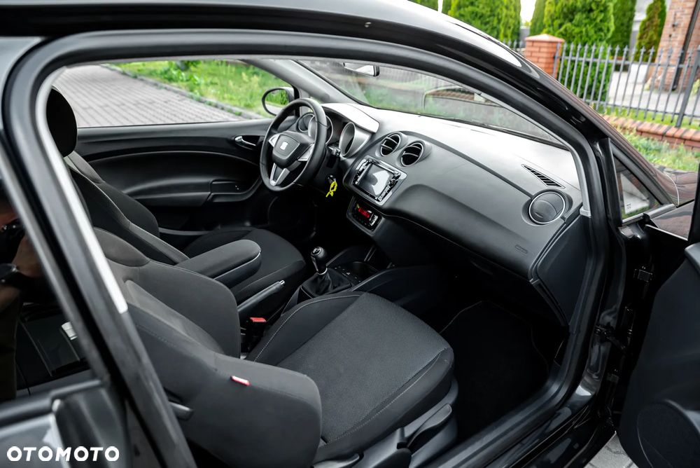Seat Ibiza 1.6 16V Sport Edition - 29