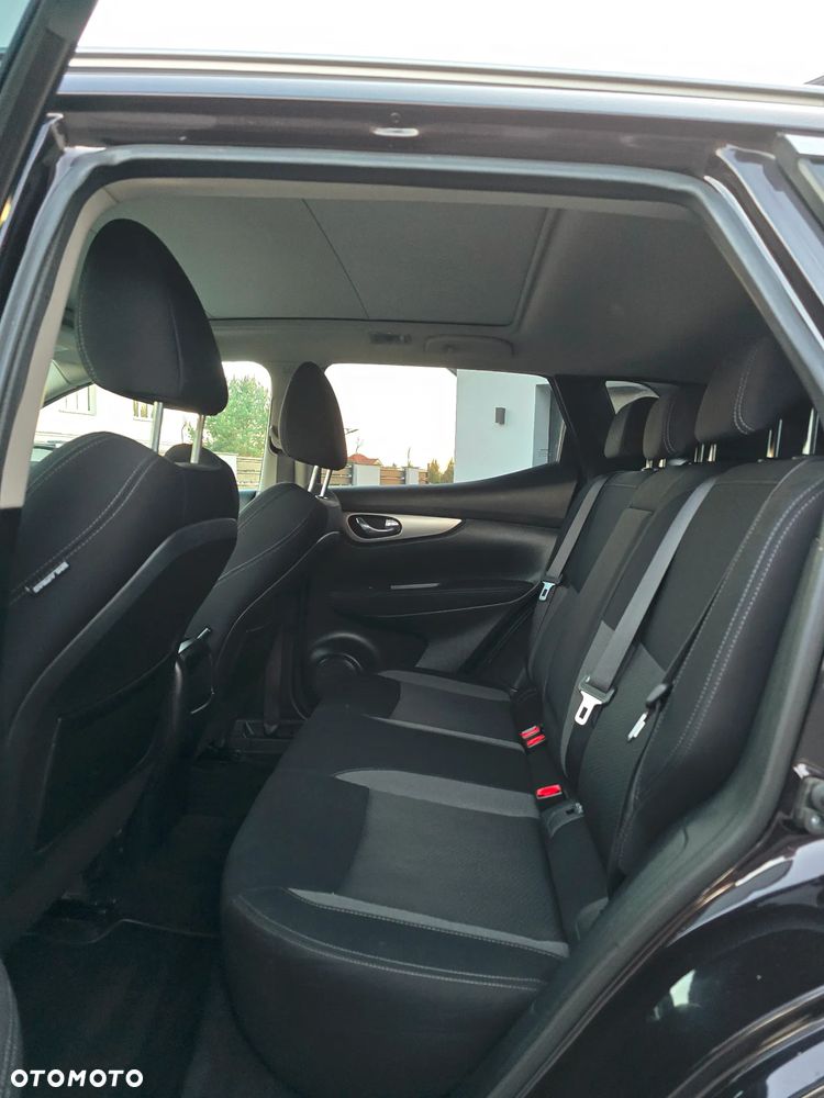 Nissan Qashqai 1.6 dCi Tekna S&S - 16