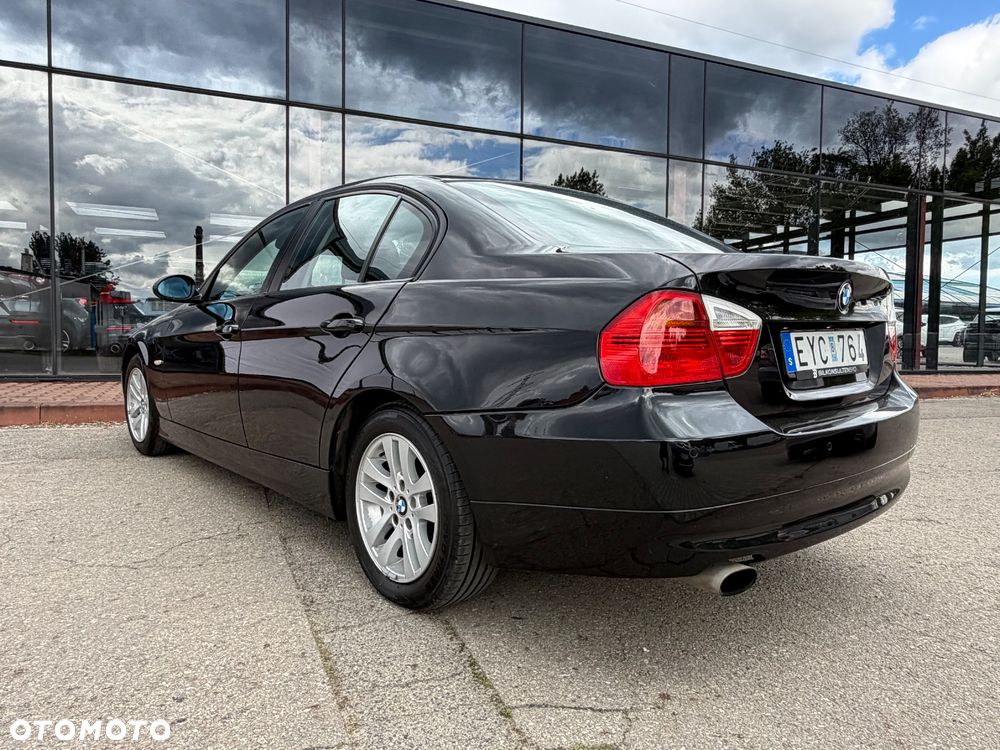 BMW Seria 3 320i Edition Lifestyle - 13
