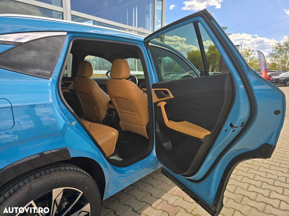 MG HS 1.5 T-GDi HEV Exclusive - 11