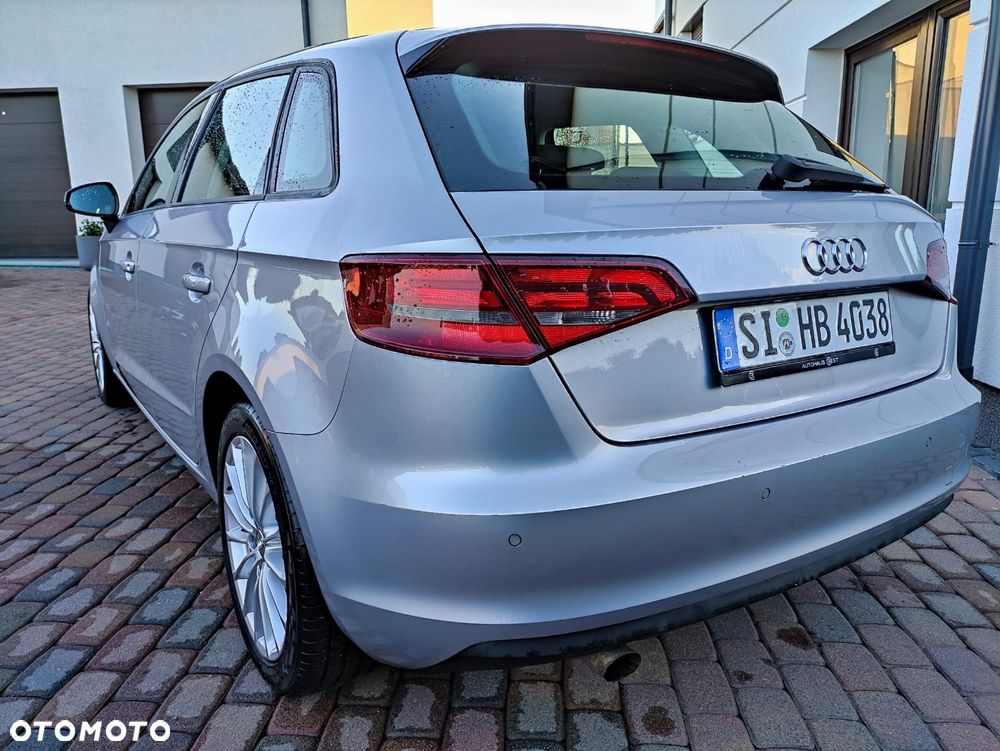 Audi A3 Sportback 1.2 TFSI Ambiente - 15