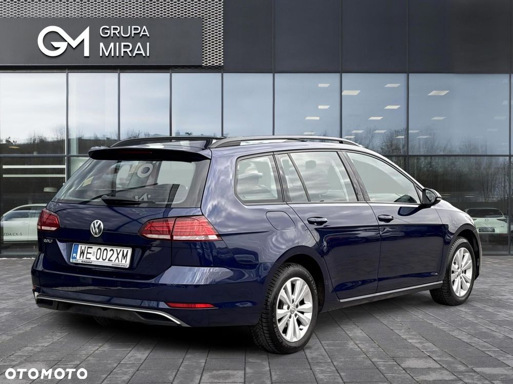 Volkswagen Golf - 5