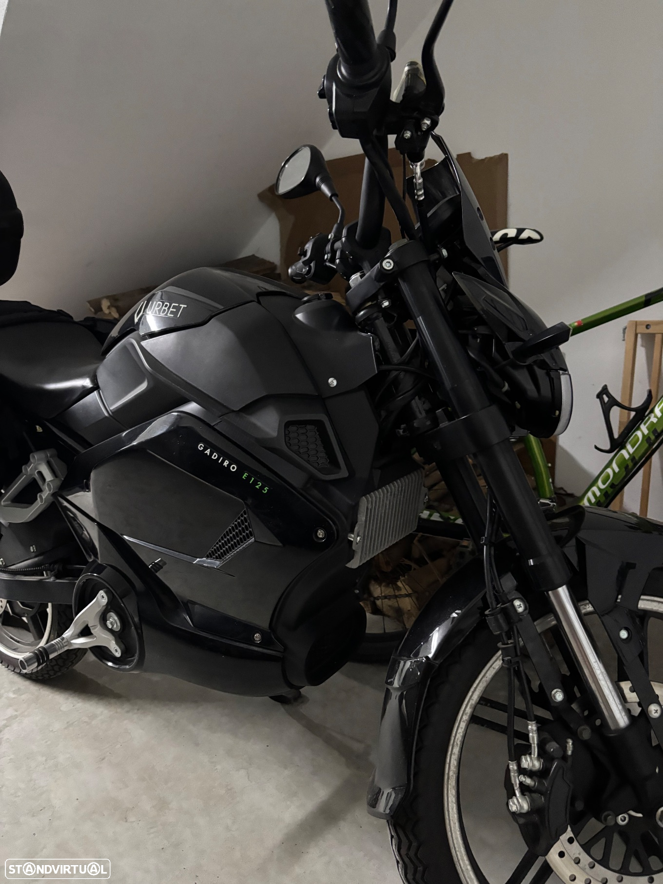 Urbet Gadiro E-125 - 3