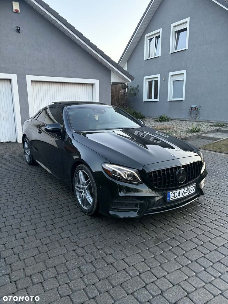 Mercedes-Benz Klasa E 400 4-Matic 9G-TRONIC - 1