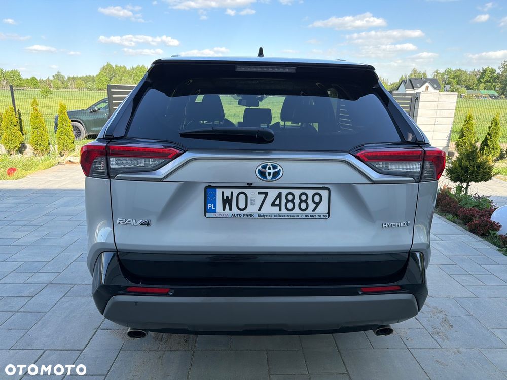 Toyota RAV4 - 4