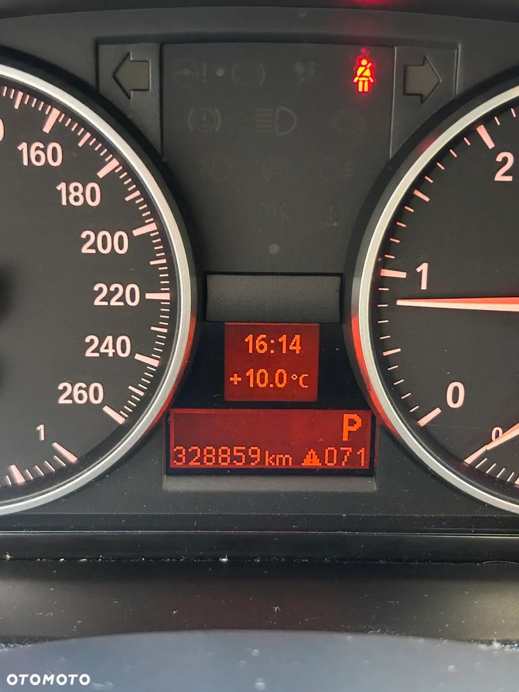 BMW X1 xDrive23d - 3