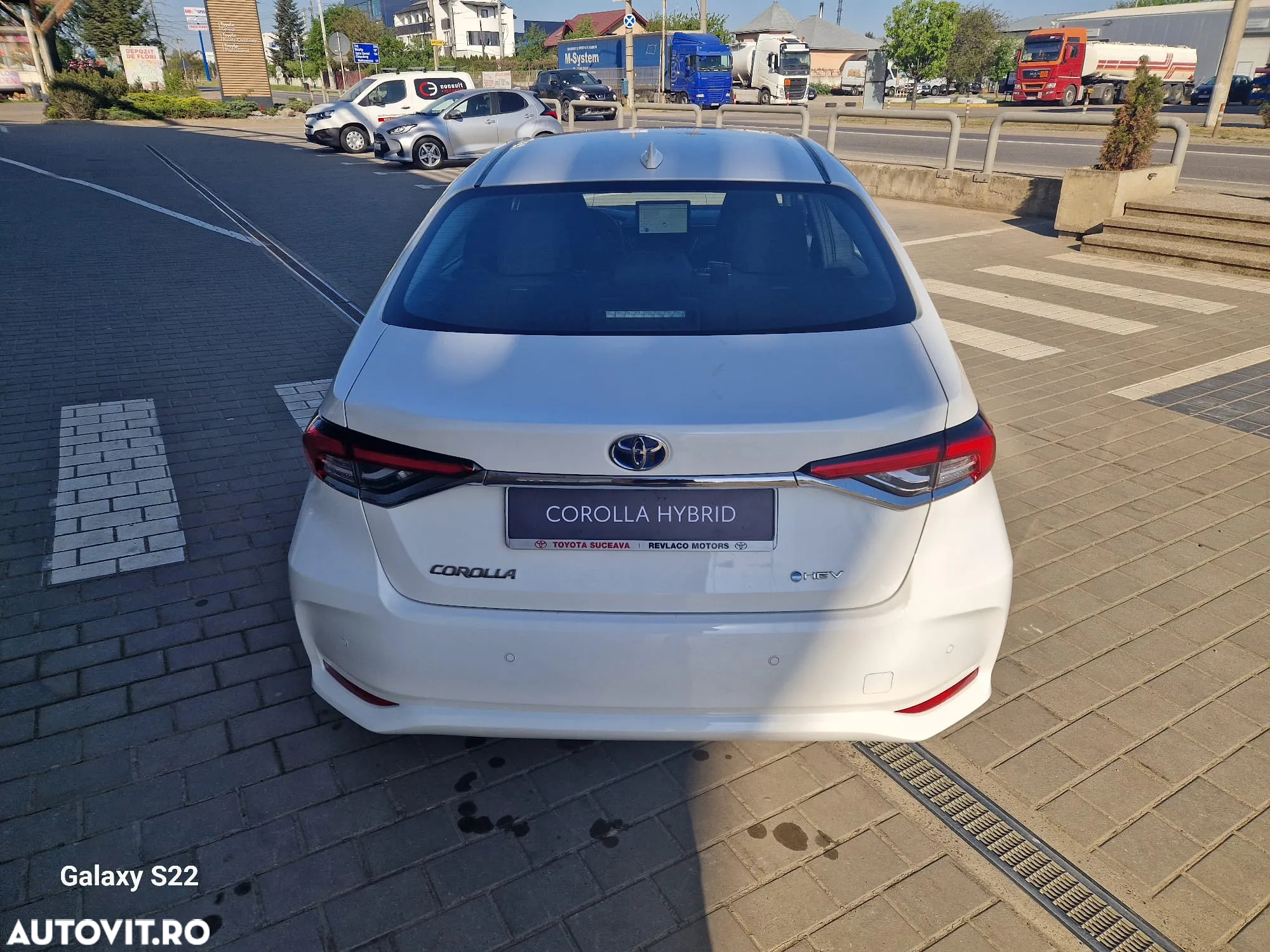 Toyota Corolla 1.8 HSD Business - 6