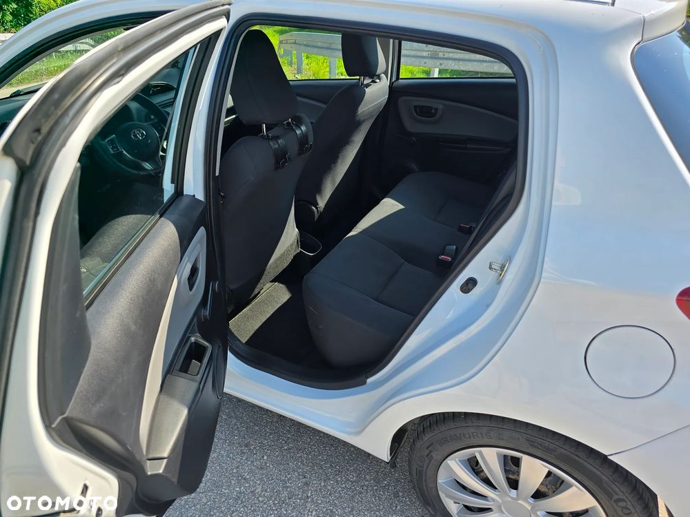 Toyota Yaris 1.0 Active - 10