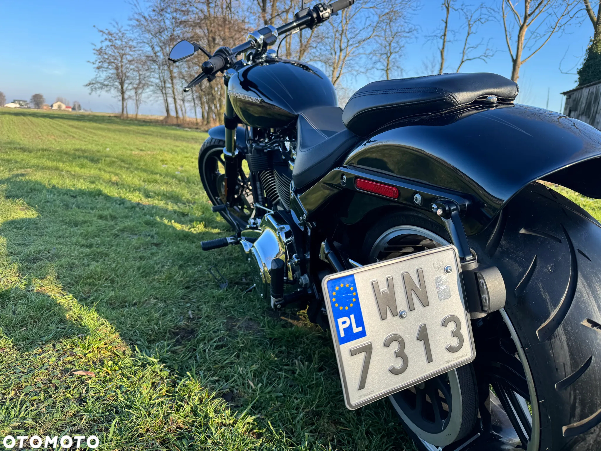 Harley-Davidson Softail Breakout - 7