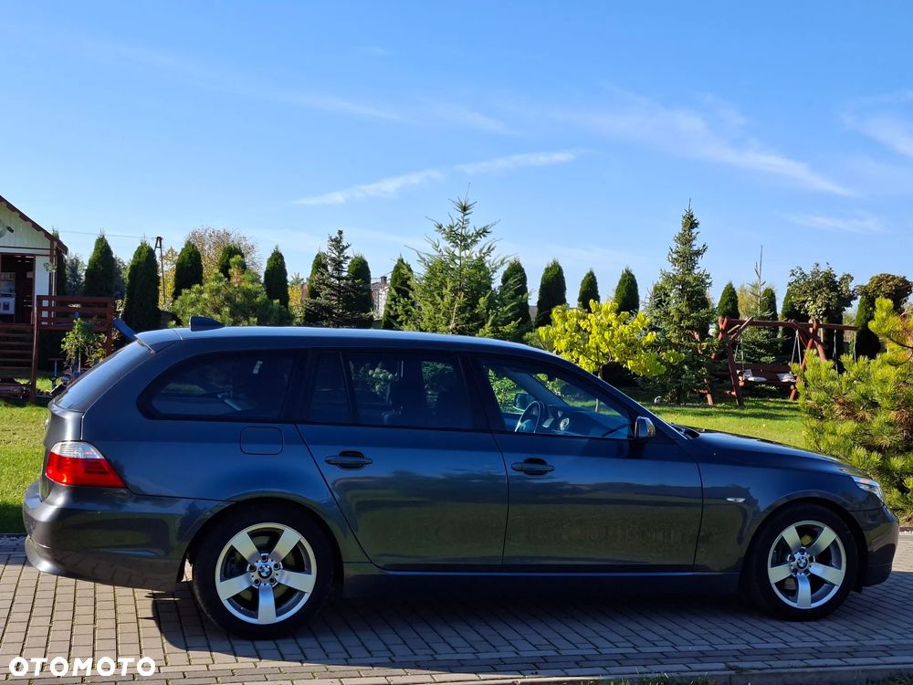 BMW Seria 5 525d - 20