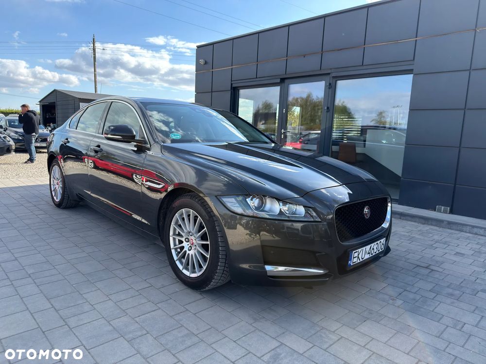 Jaguar XF E-Performance Prestige - 5