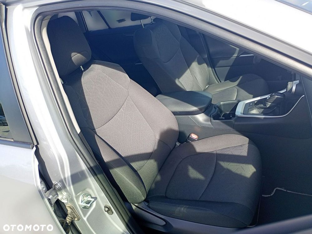 Toyota RAV4 - 27