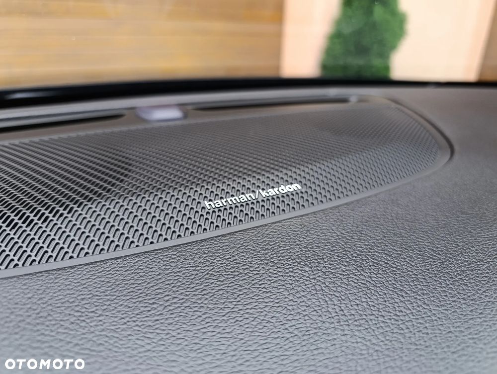 Volvo V60 T8 AWD Twin Engine Geartronic Inscription - 31