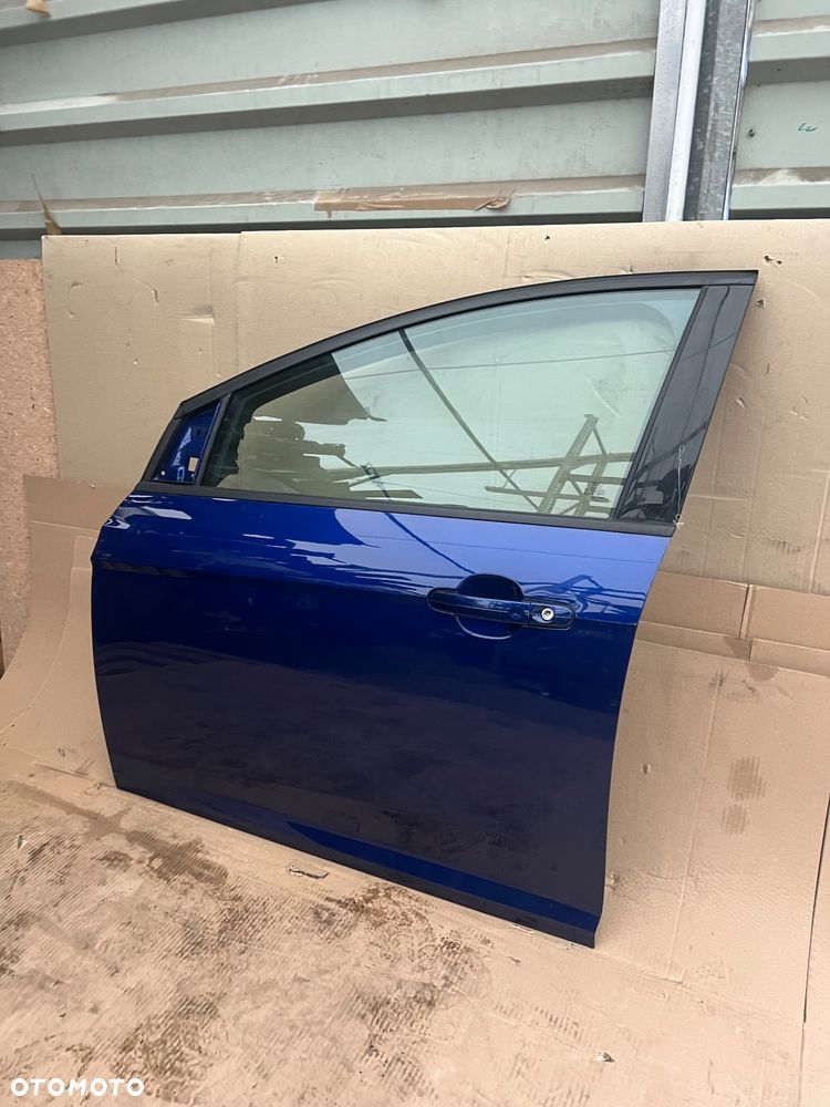 FORD FOCUS MK3 PRZEDNIE LEWE DRZWI KOMPLETNE - 2