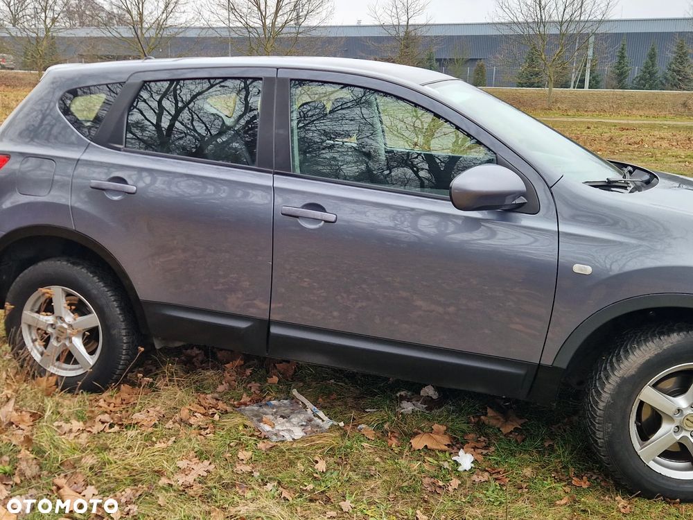 Nissan Qashqai 2.0 4 x 4 tekna - 4