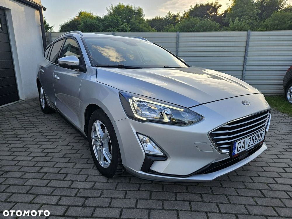 Ford Focus 1.0 EcoBoost Titanium ASS - 5