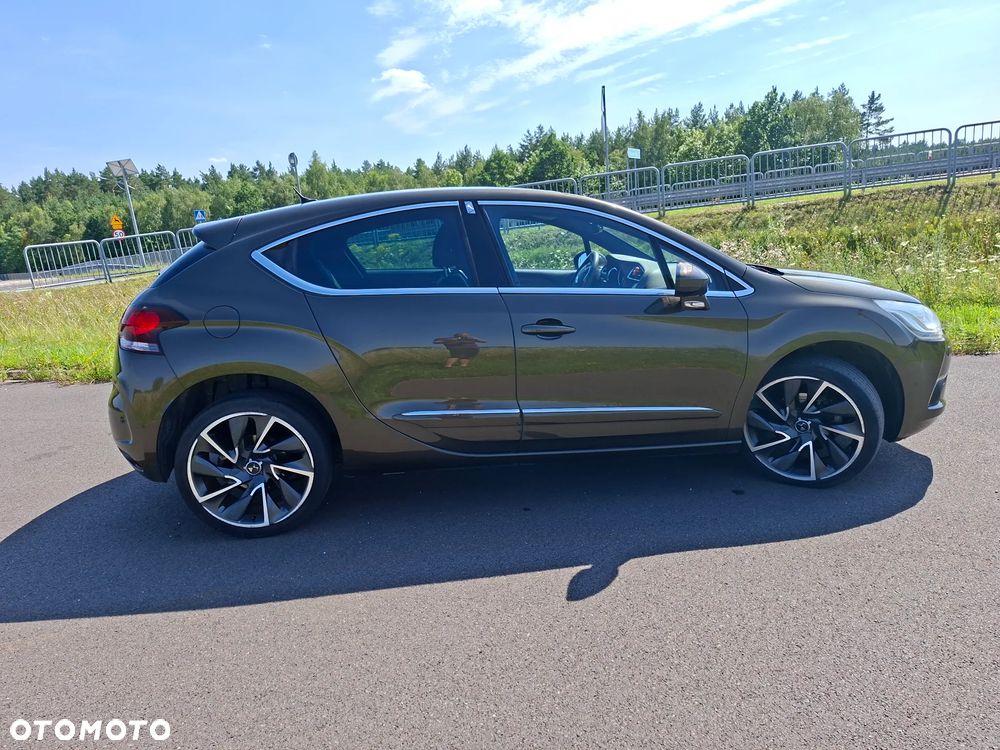 Citroën DS4 1.6 THP SoChic - 6