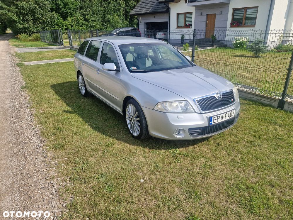 Skoda Octavia 2.0 TDI RS - 1