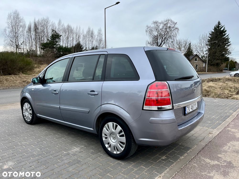 Opel Zafira - 21