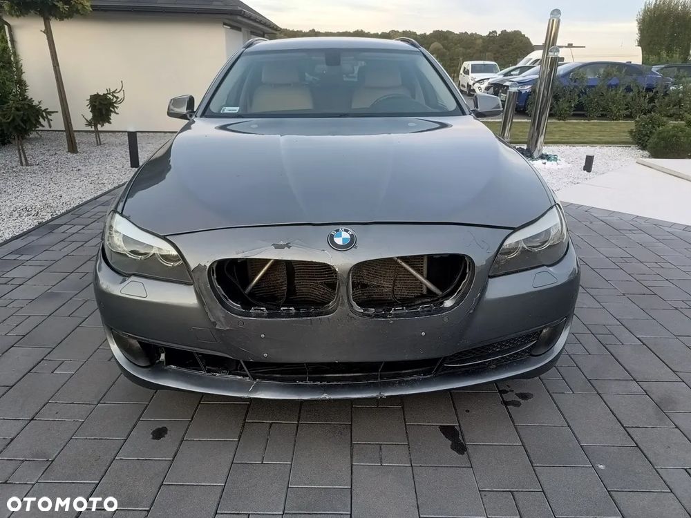 BMW Seria 5 525d xDrive Sport-Aut - 5