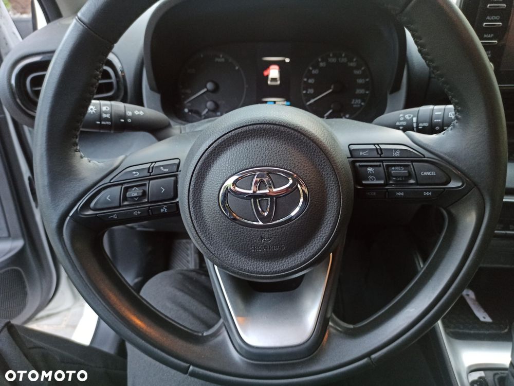 Toyota Yaris 1.5 VVT-i Comfort - 13
