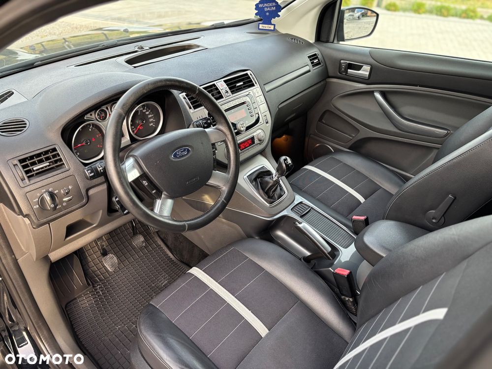 Ford Kuga - 6
