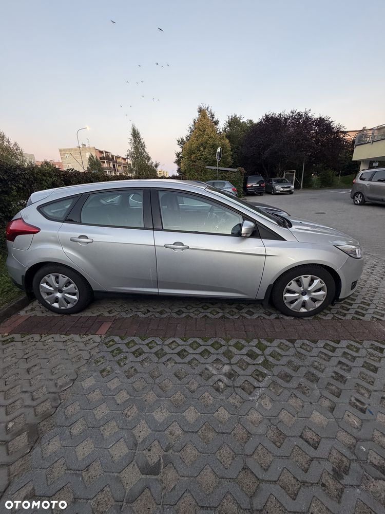 Ford Focus - 1