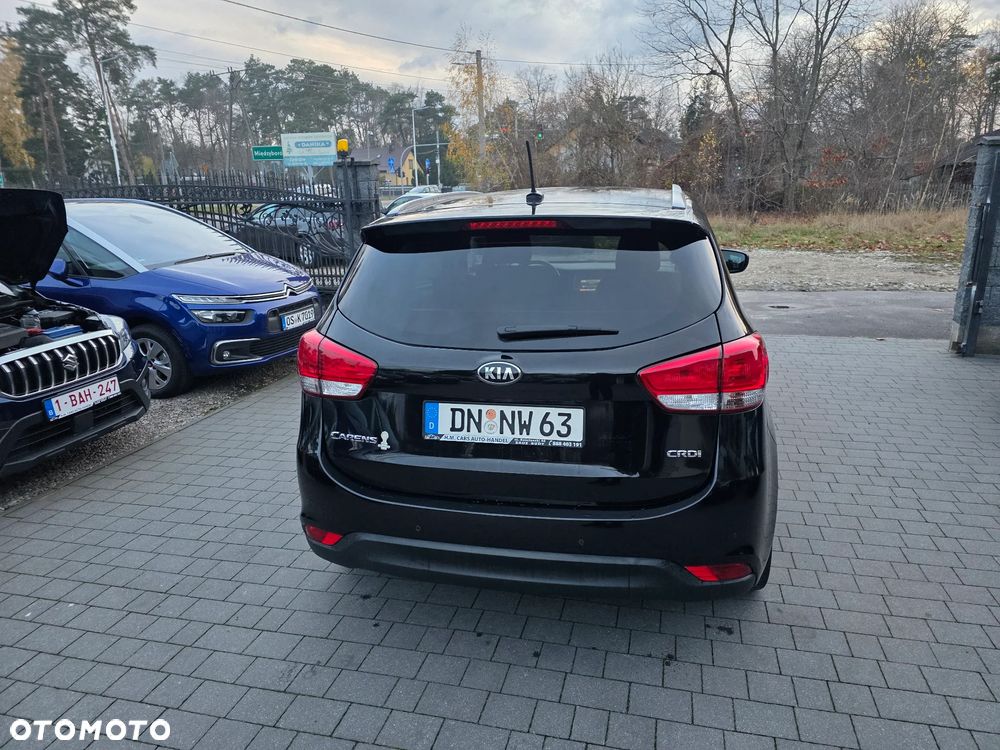 Kia Carens 1.7 CRDi 115 Fifa World Cup Edition - 5