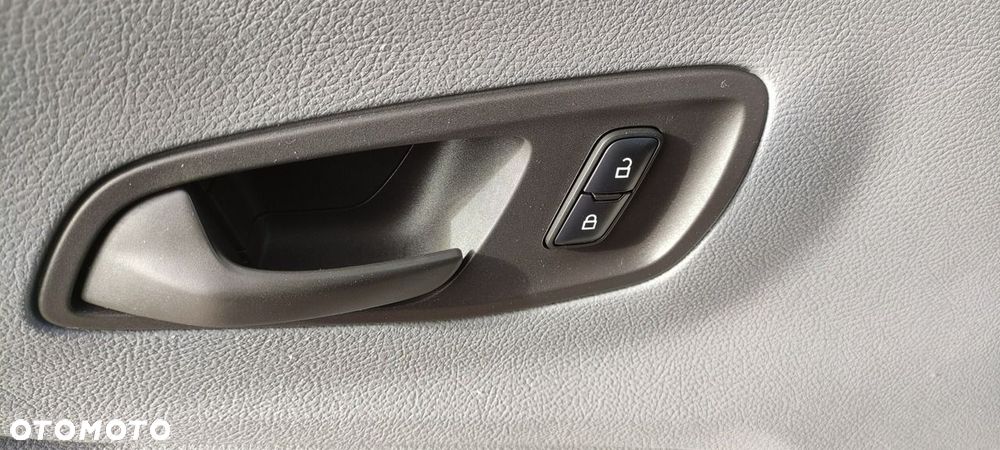 Ford Transit - 29