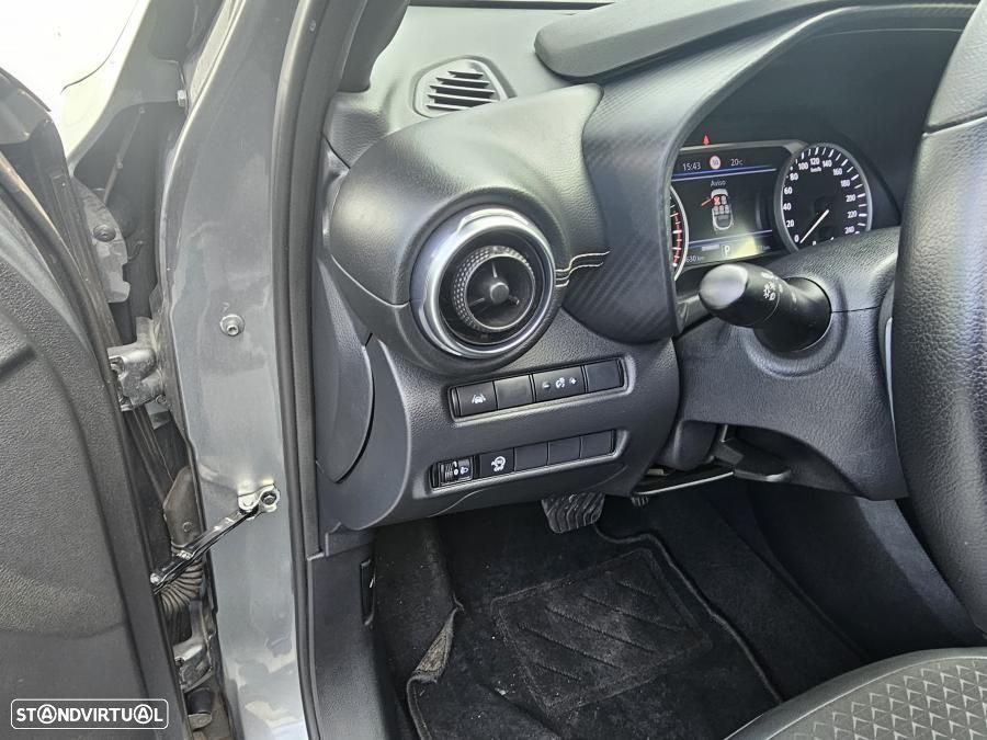 Nissan Juke 1.0 DIG-T N-Connecta NAV. DCT - 28