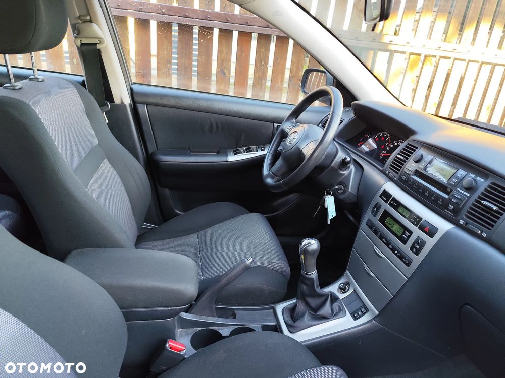 Toyota Corolla 1.4 D-4D Terra - 7