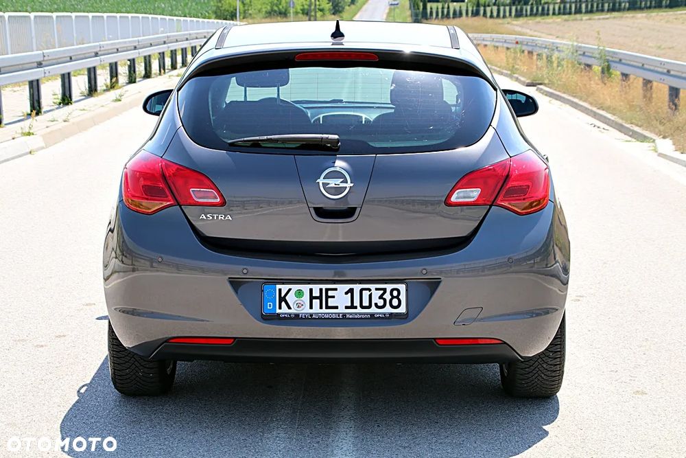 Opel Astra 1.6 Edition Sport - 7