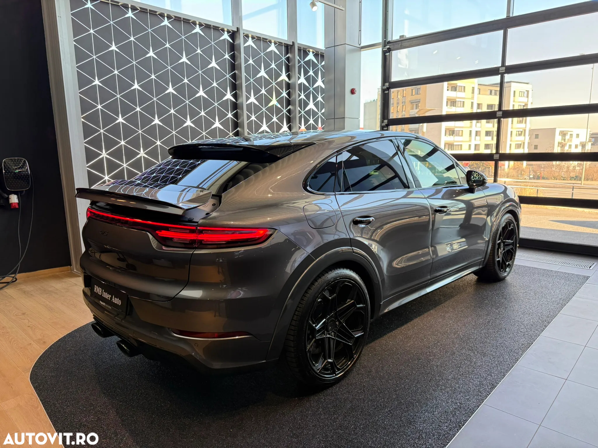 Porsche Cayenne Coupe Turbo - 5