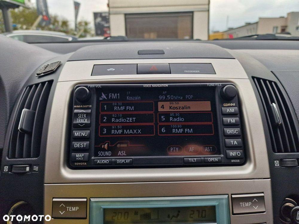 Toyota Corolla Verso - 21