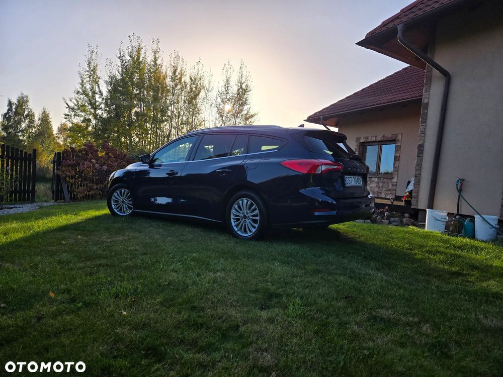 Ford Focus 1.5 EcoBlue Titanium Business - 4