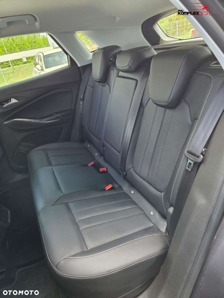 Opel Grandland X - 10