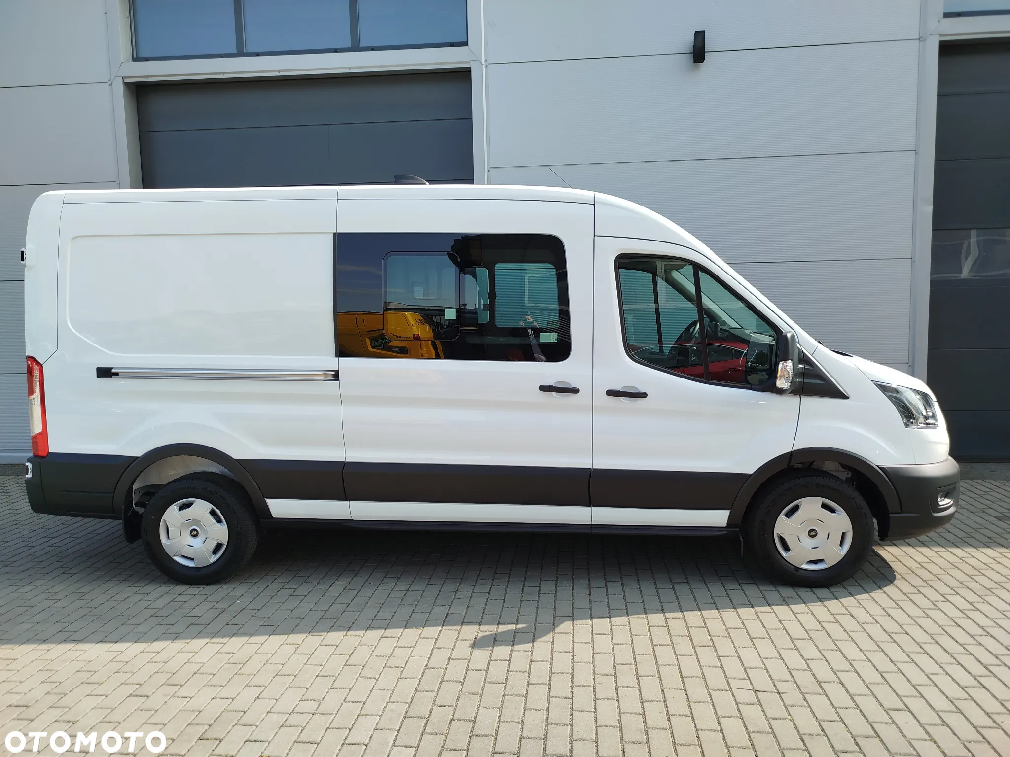 Ford Transit - 2