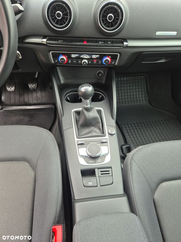 Audi A3 Sportback 1.0 TFSI - 13